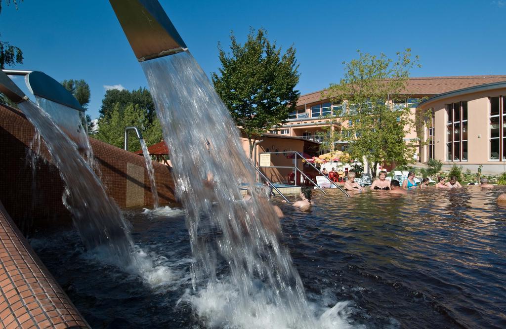 Martfu Hotel Thermal Spa 外观 照片